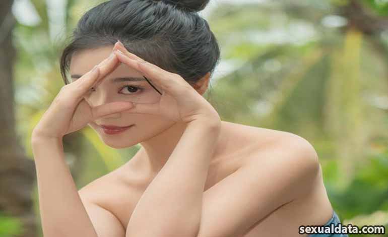 Hairy Cam Girls: Everything About the Natural Cam Trend sexualdata